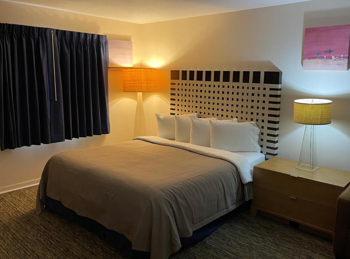 Camp Inn Lodge Oscoda Kültér fotó