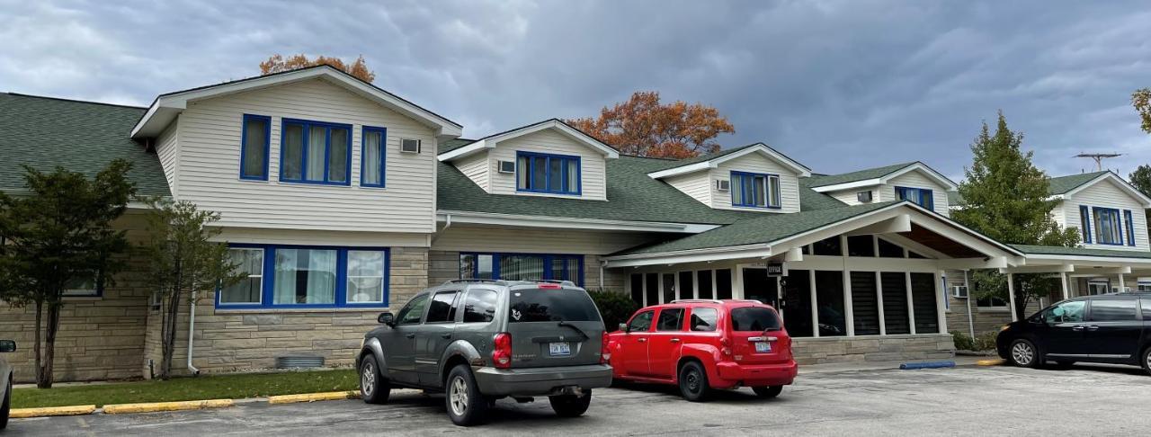 Camp Inn Lodge Oscoda Kültér fotó